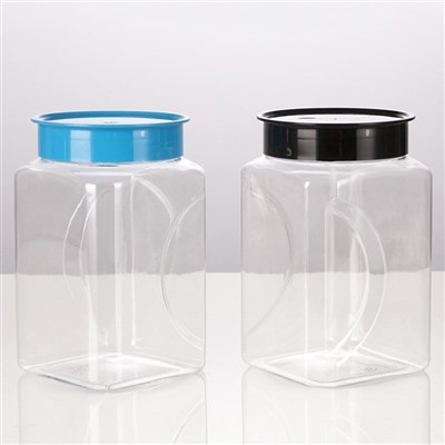 Muovinen neliömäinen säilytysastia